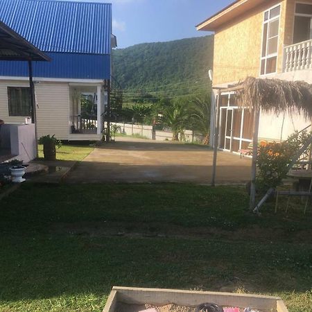 Guesthouse On Topchan 17 New Athos Exterior foto